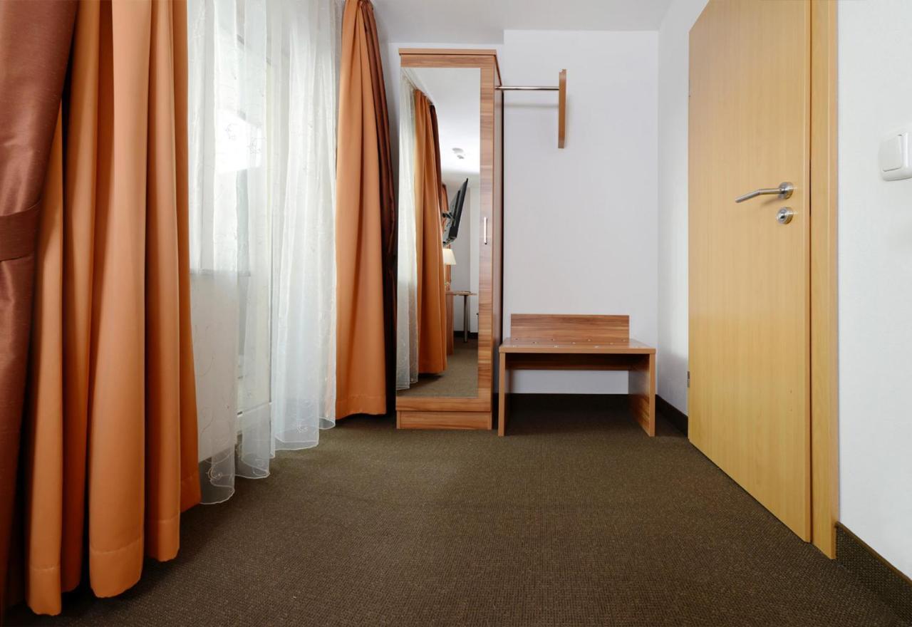Hotel Bayerisch Meran Bad Feilnbach Kültér fotó